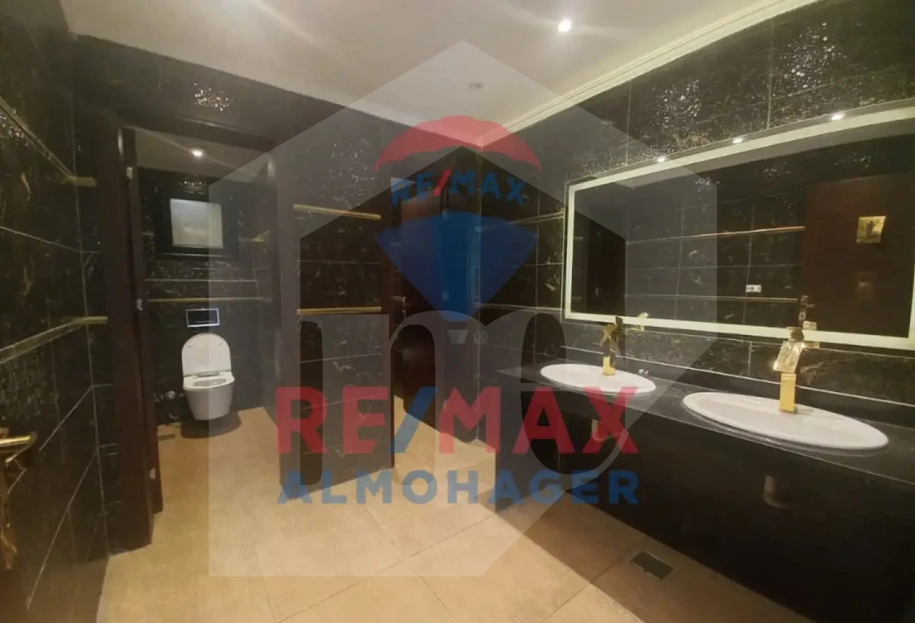 For Rent: High-End Café & Restaurant - Mehwar Gamal Abdel Naser October, Fully Finished