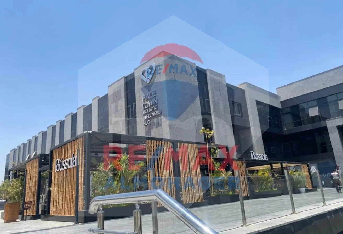 Elegant Medical Clinic for Rent in Hill Town Palm Hills - Premium Finishing & Plaza Outlook