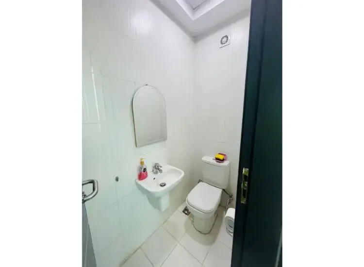 مكتب إداري تشطيب سوبر لوكس للايجار