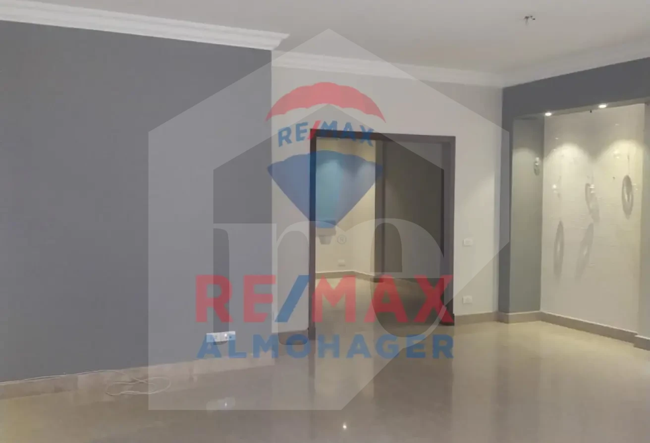 Ground Level Duplex Available - Casa Sodic for Rent