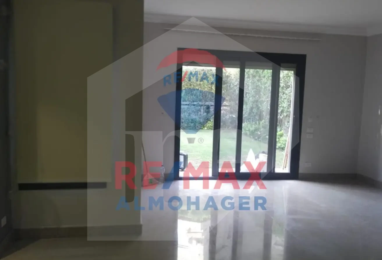 Ground Duplex Rental in Casa Sodic
