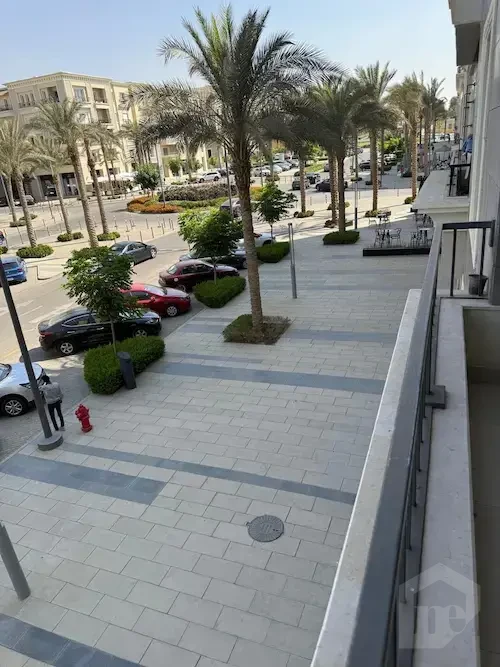 للإيجار شقة فاخرة 3 غرف في كمبوند ميفيدا