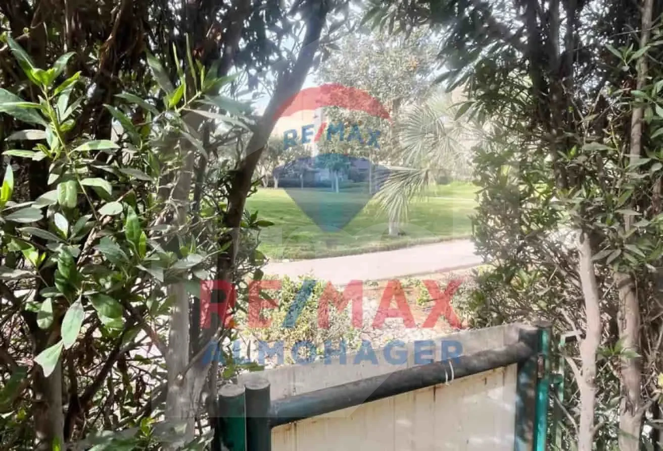 Ground Floor Rental with Private Landscaped Garden - Palm Parks, Sheikh Zayed