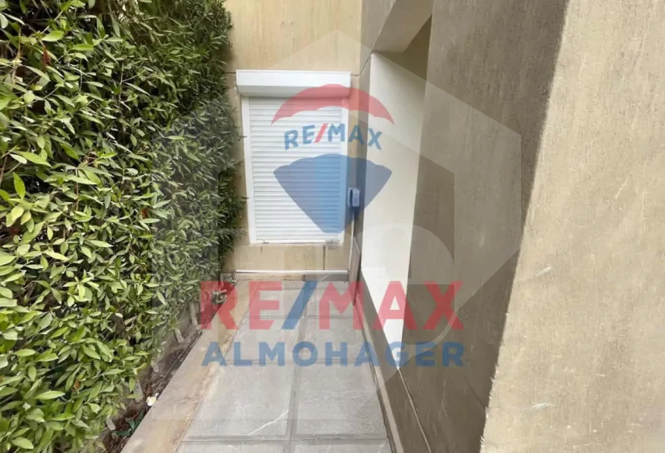 For Rent: Luxury Ground Floor Unit with Private Garden - Palm Parks, Sheikh Zayed