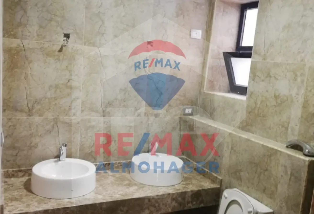 Upper Duplex for Rent in Westown Sodic - Ultra Finished, Prime Position