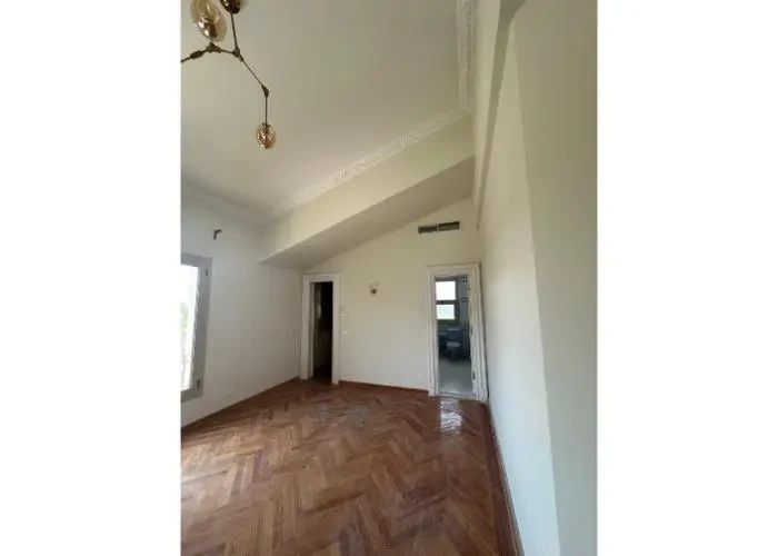 For rent  villa with private pool in Arabella
