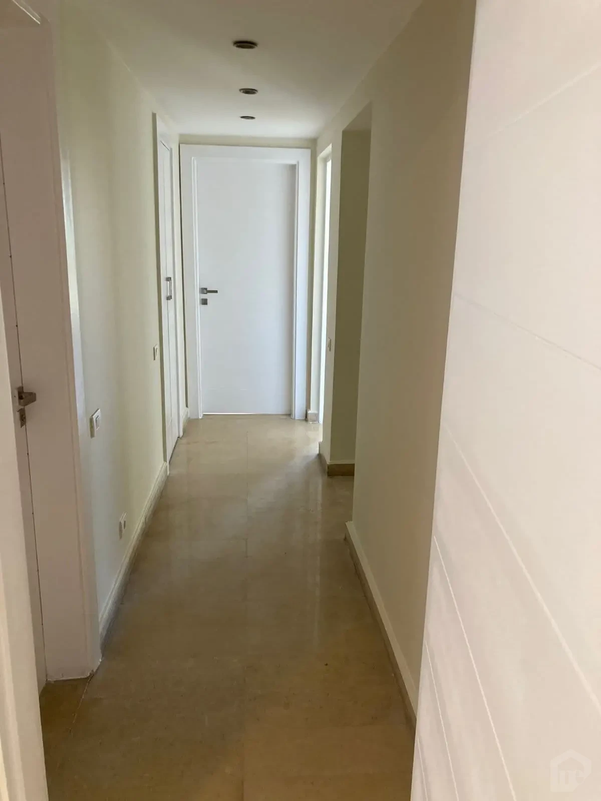 Apartment for Sale in Carnell Park – Elite Community & Full Services