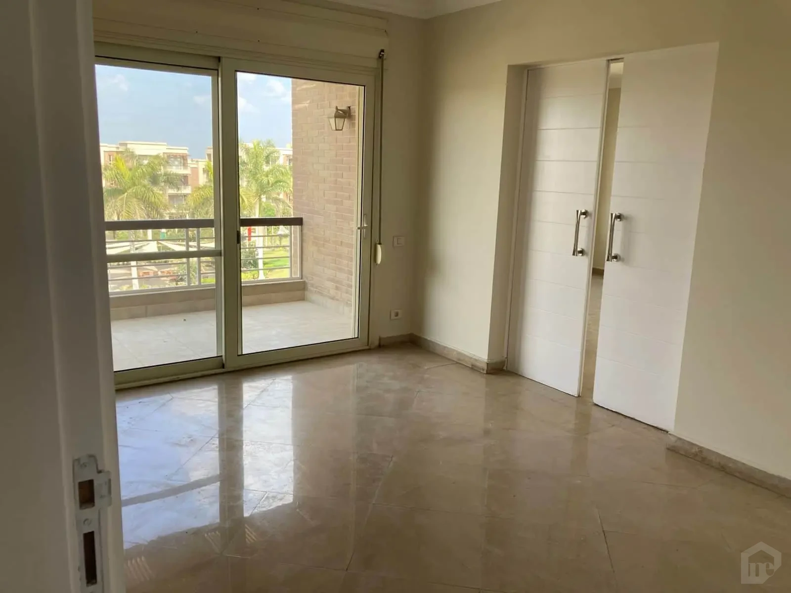 Apartment for Sale in New Giza – Carnell Park with Stylish Design