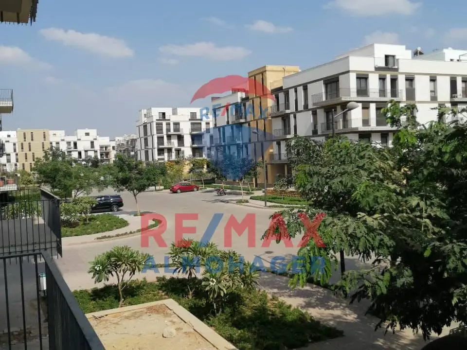 For Sale , Beautiful Apartment in SODIC Westown Fully Finished with Kitchen Cabinets..