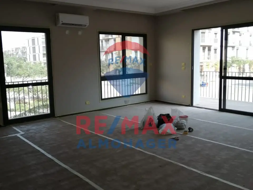 For Sale , Beautiful Apartment in SODIC Westown Fully Finished with Kitchen Cabinets..