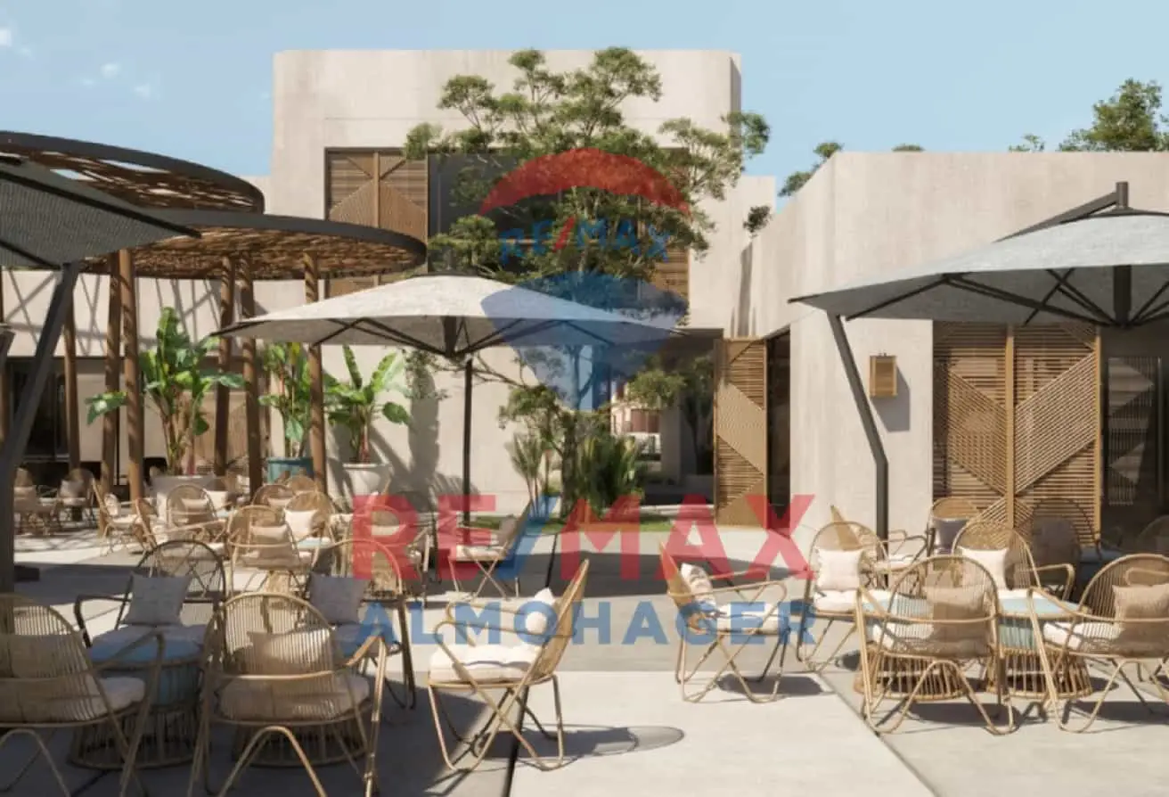 Premium Twin Villa Minutes from the Beach!