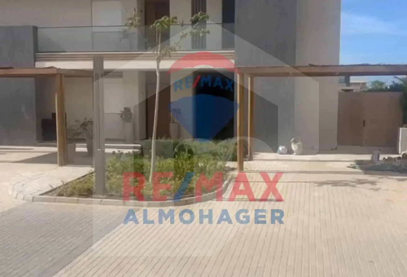 Lowest Market Price: Bay Homes Unit - El Alamein Bay, Outstanding Location