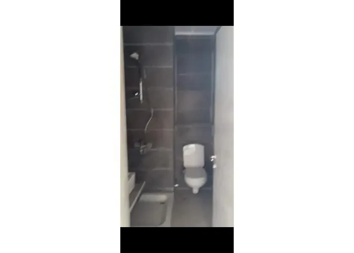 للبيع في المونت جلاله