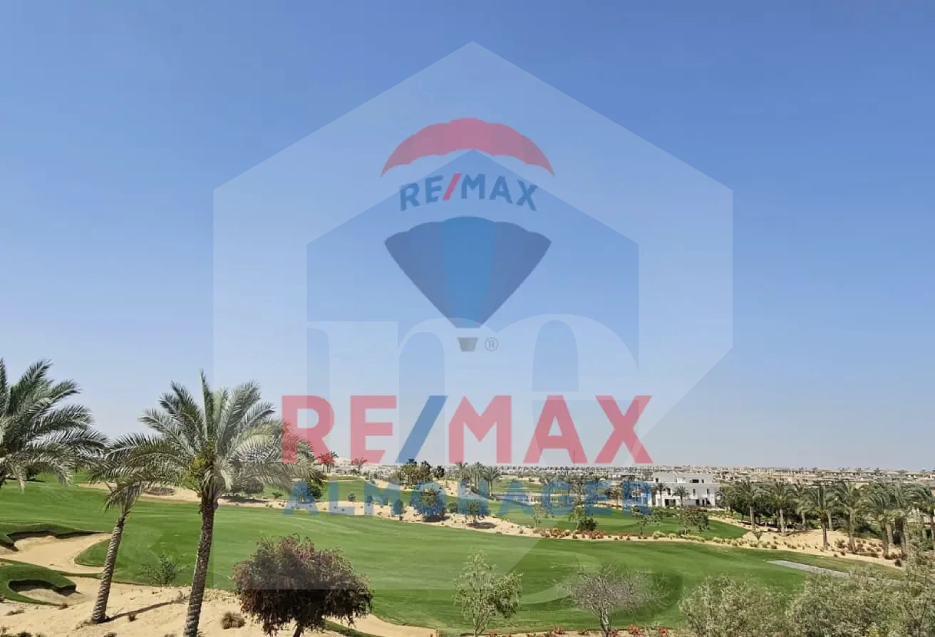 Premium Villa Overlooking the Golf Course