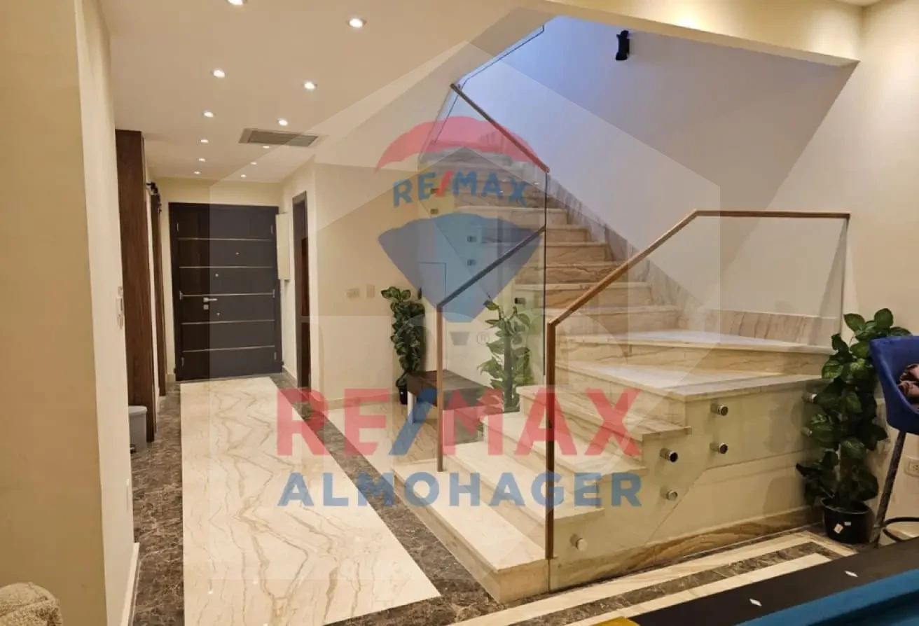 Smart Luxury Townhouse for Sale - Etapa Sheikh Zayed, Super Lux Finished
