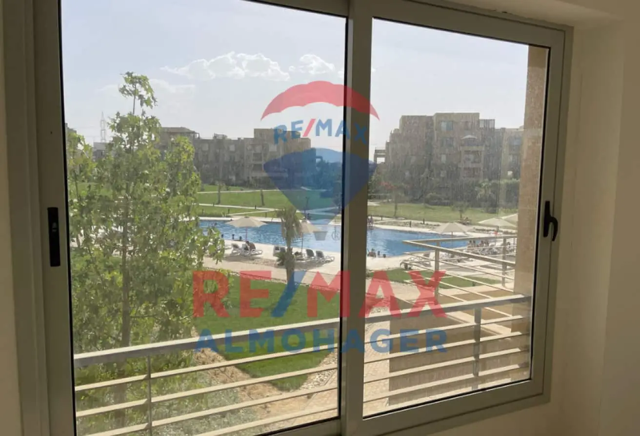 Open View, Open Lifestyle – Apartment for Sale in Palm Parks