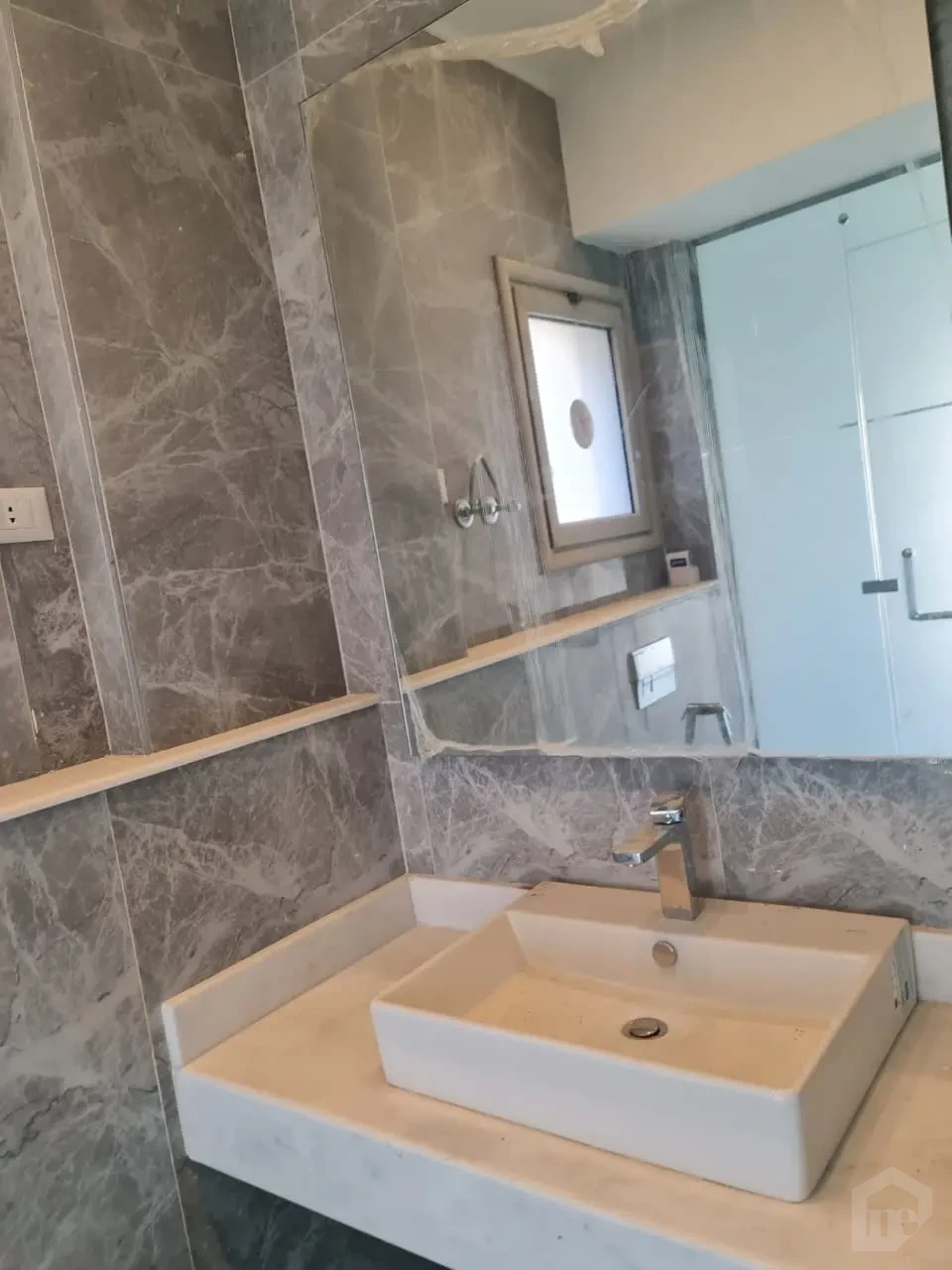 Penthouse with Pool, Storage & Private Garage – Galleria Moon Valley