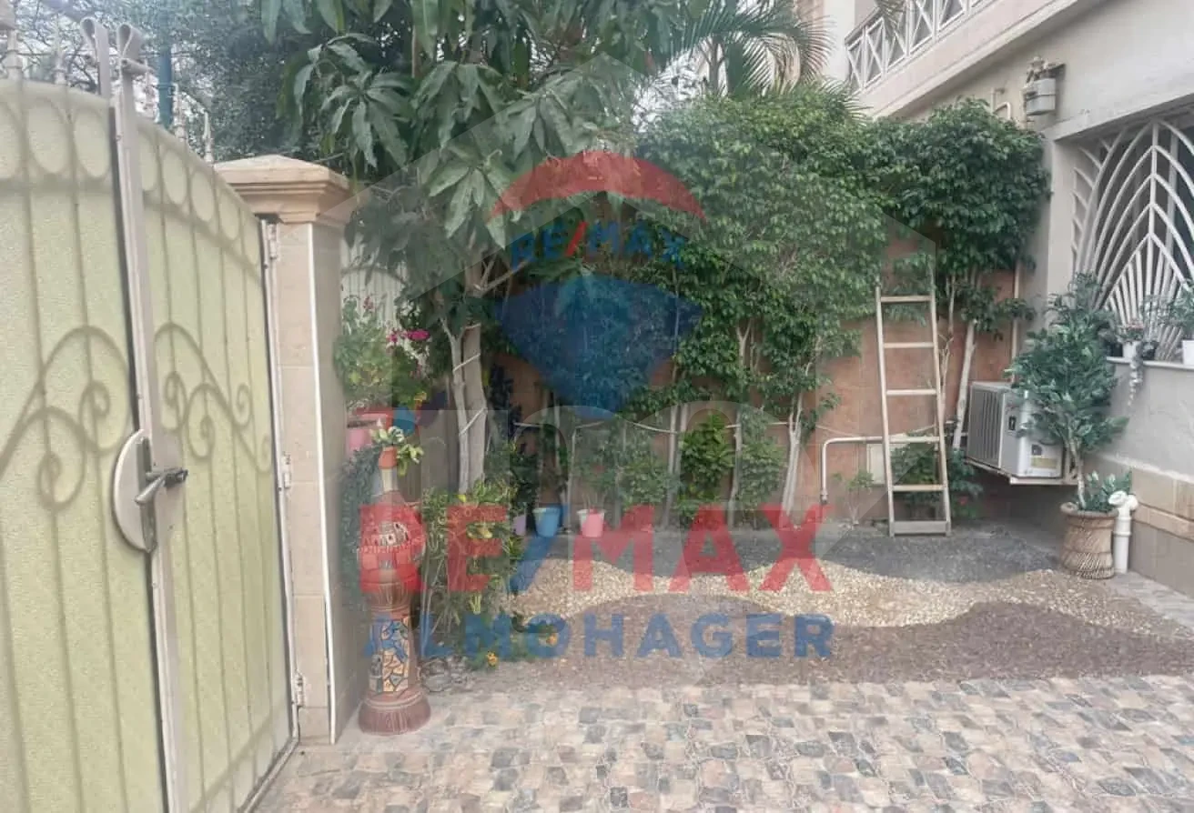Twin house for sale in Greens Compound private garden