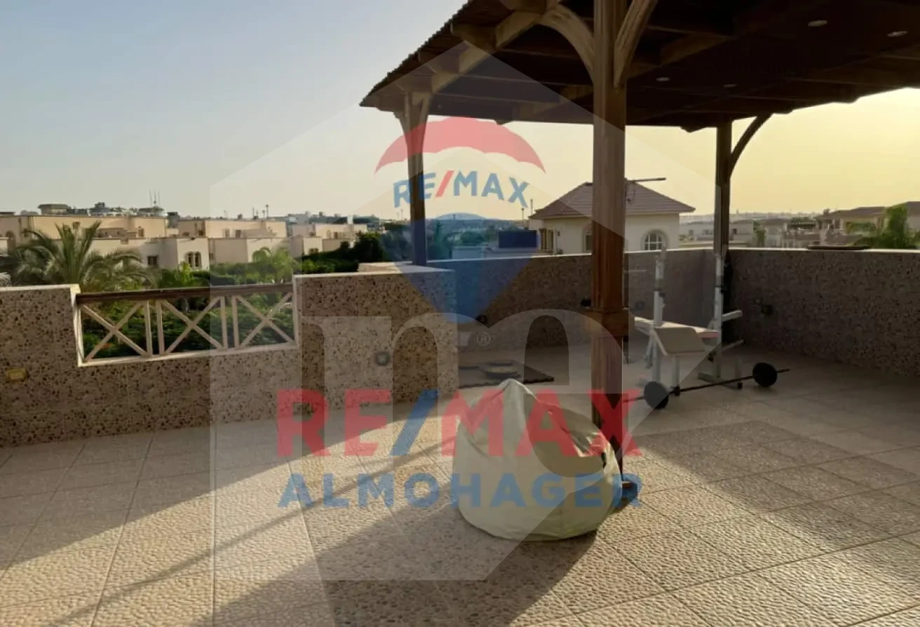 Twin house for sale in Greens Compound spacious terrace