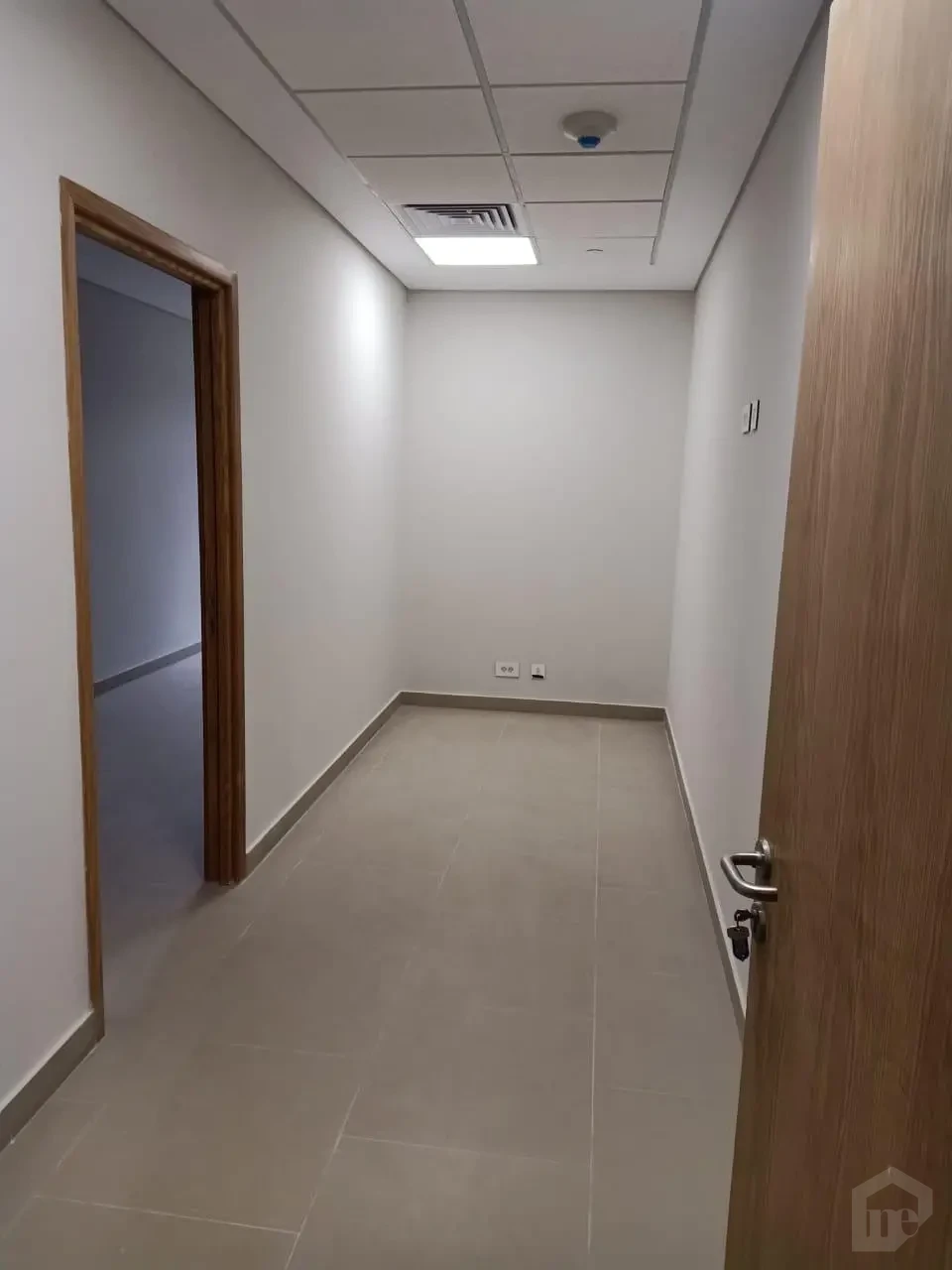 للبيع عياده جاهزه ف مجمع طبي ف اكتر منطقة حيويه