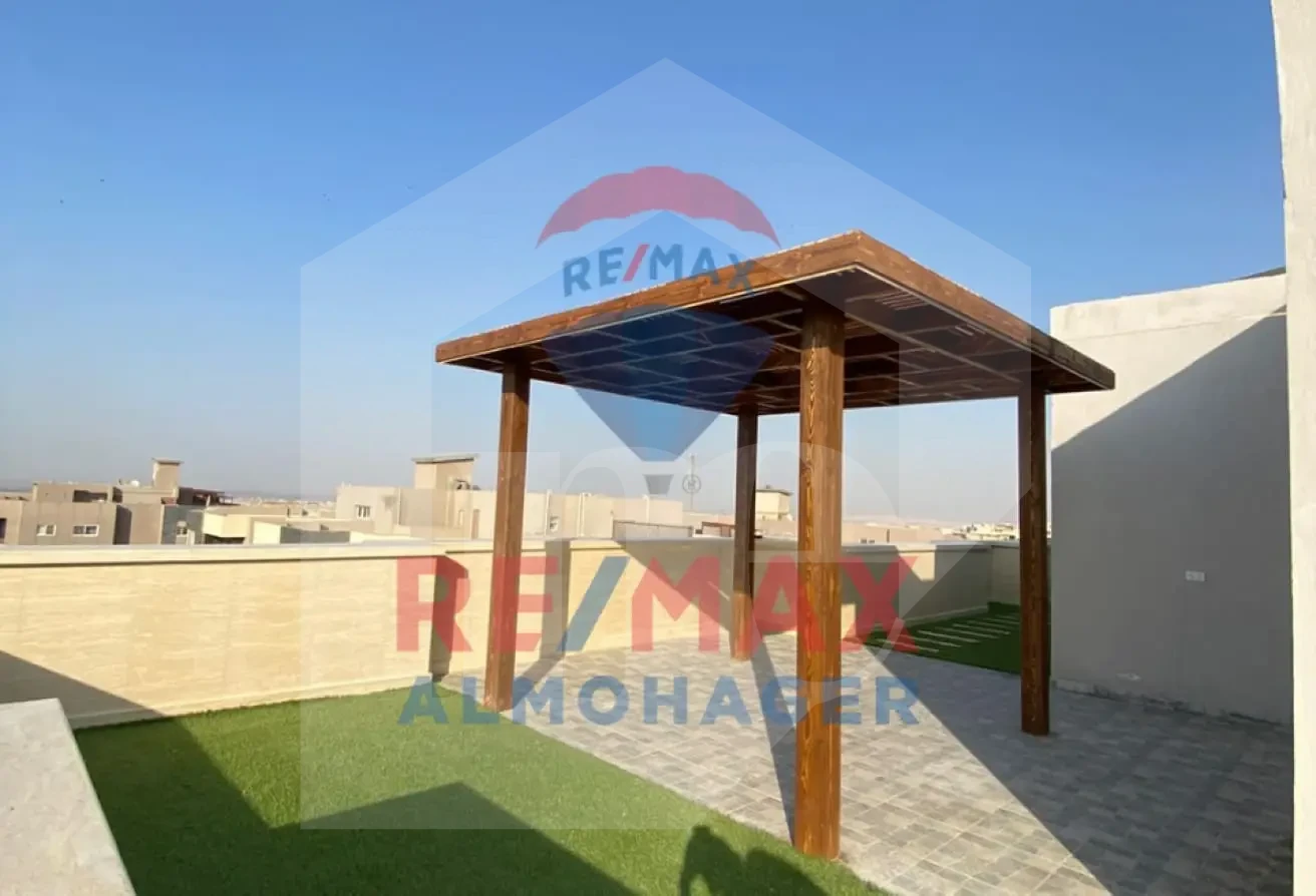 Ultra Luxury Rooftop Apartment for Sale - Zayed Regency Compound