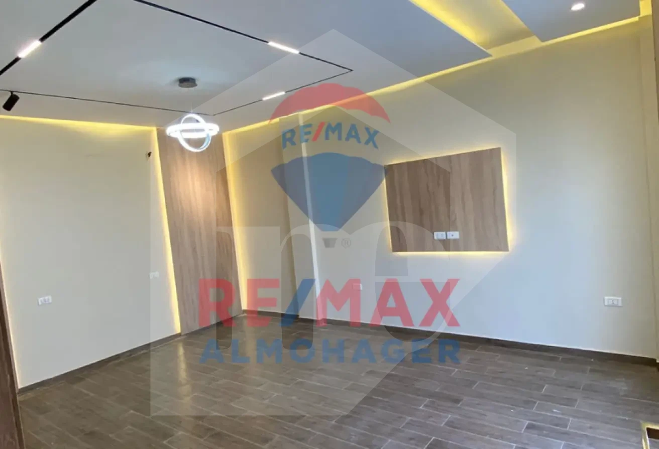 Exceptional Rooftop Penthouse in Zayed Regency - Ultra Super Lux Standards
