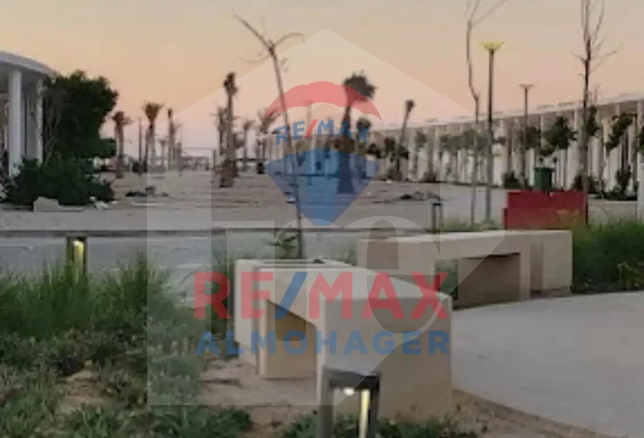 سي شيل الساحل الشمالي: تاون هاوس كورنر للبيع