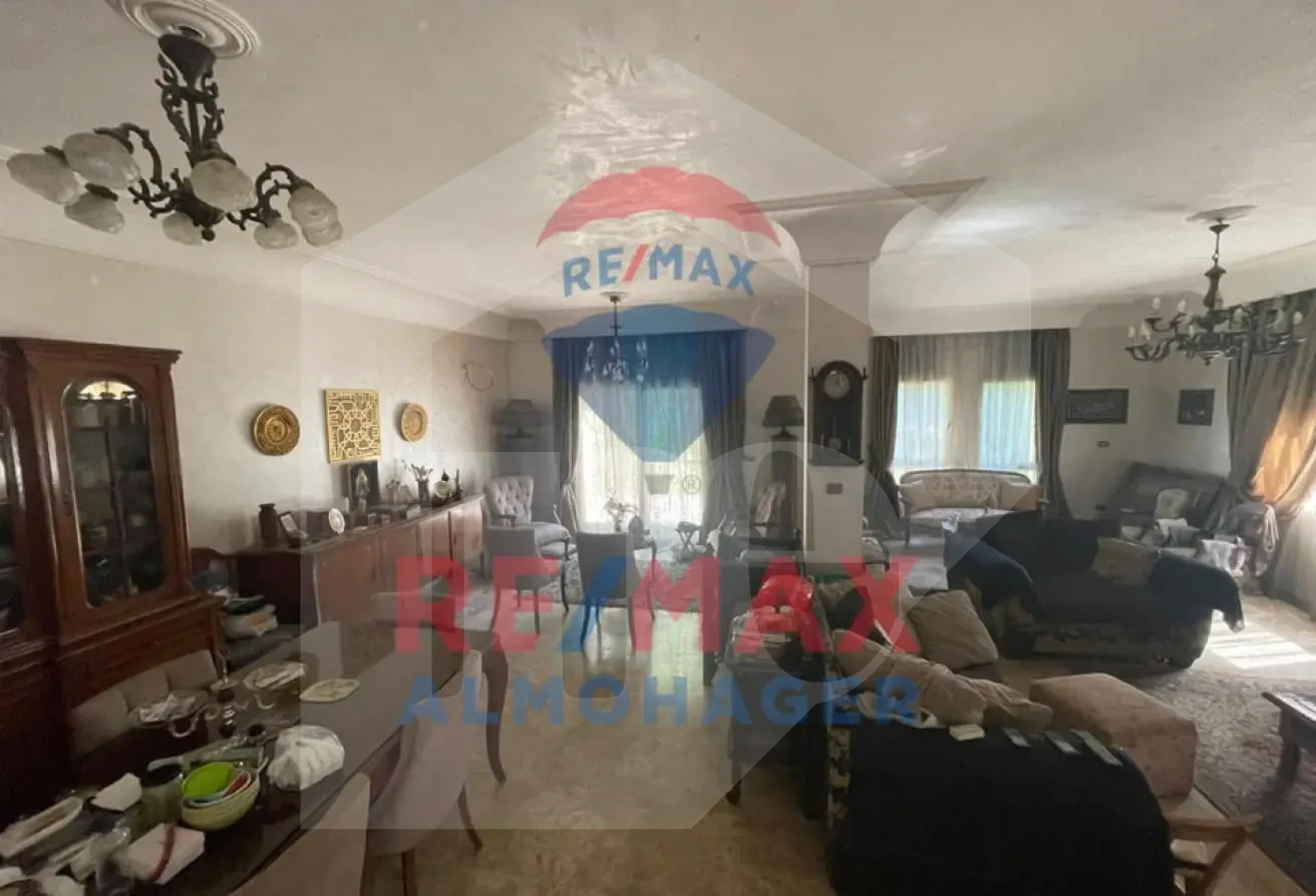 Invest in Tranquil Living | Twin House with Panoramic Lake View