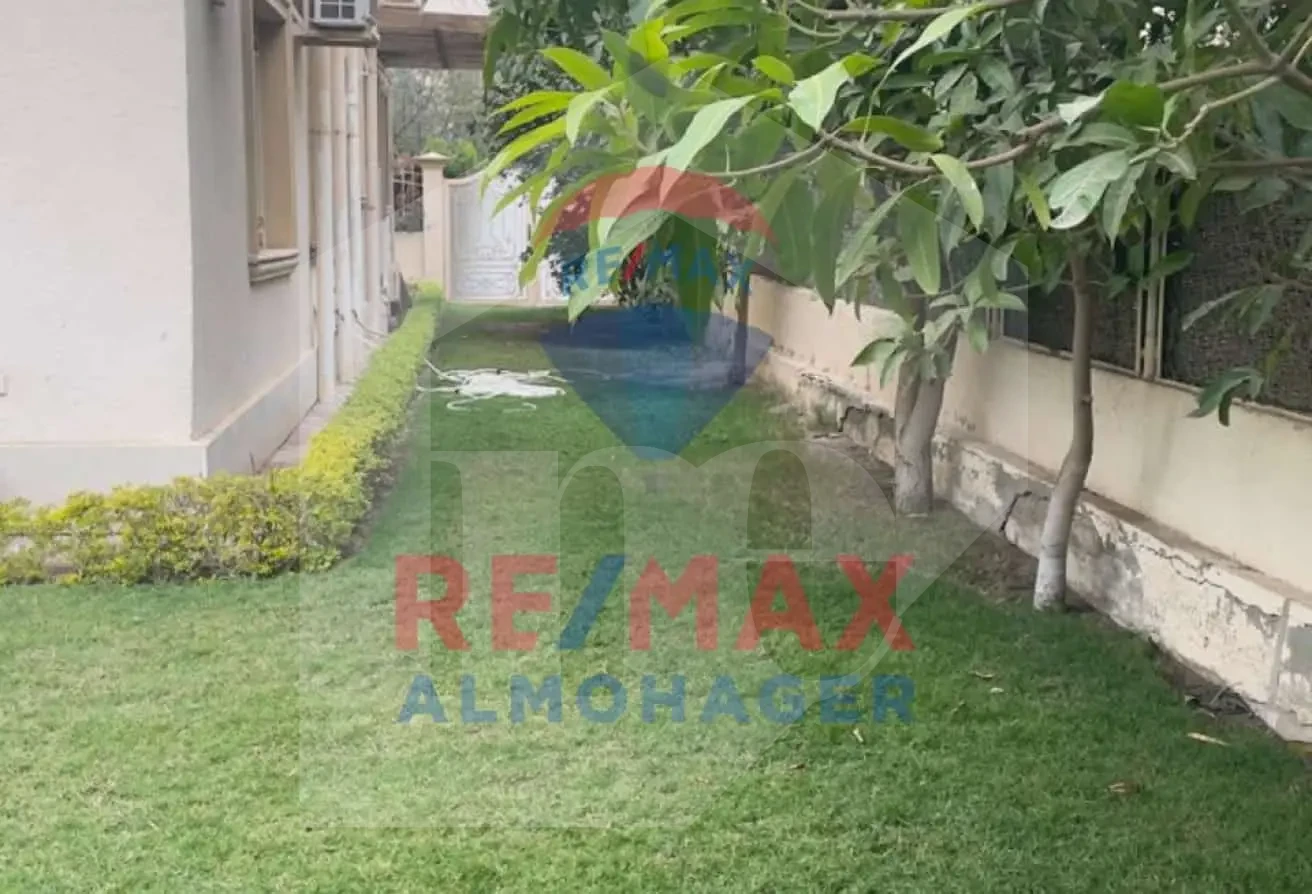 Twin House with Stunning Lake & Greenery Views – Premium Compound in Sheikh Zayed