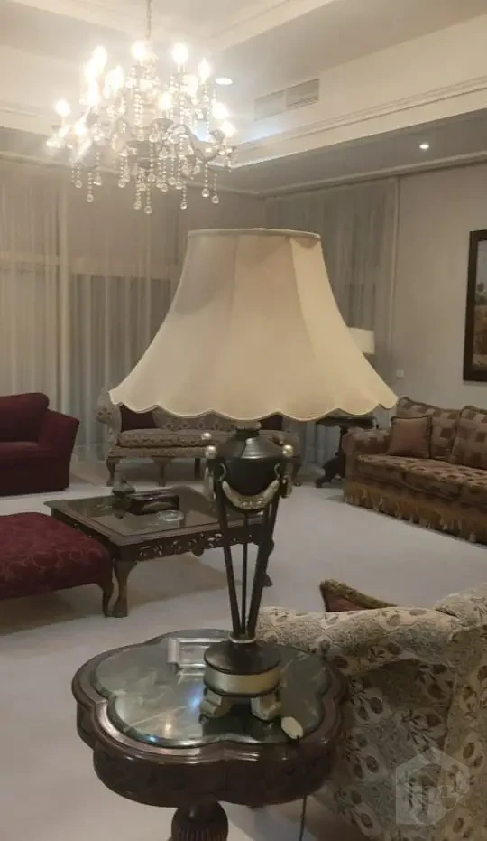 للبيع فيلا 3 ادوار متشطبة بالكامل داخل ارقي الكمبوندات بالشيخ زايد