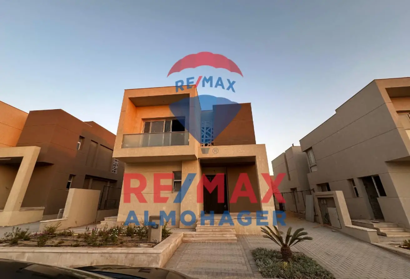 For Sale | Corner Townhouse in Palm Hills Badya – Delivery in 2 Years
