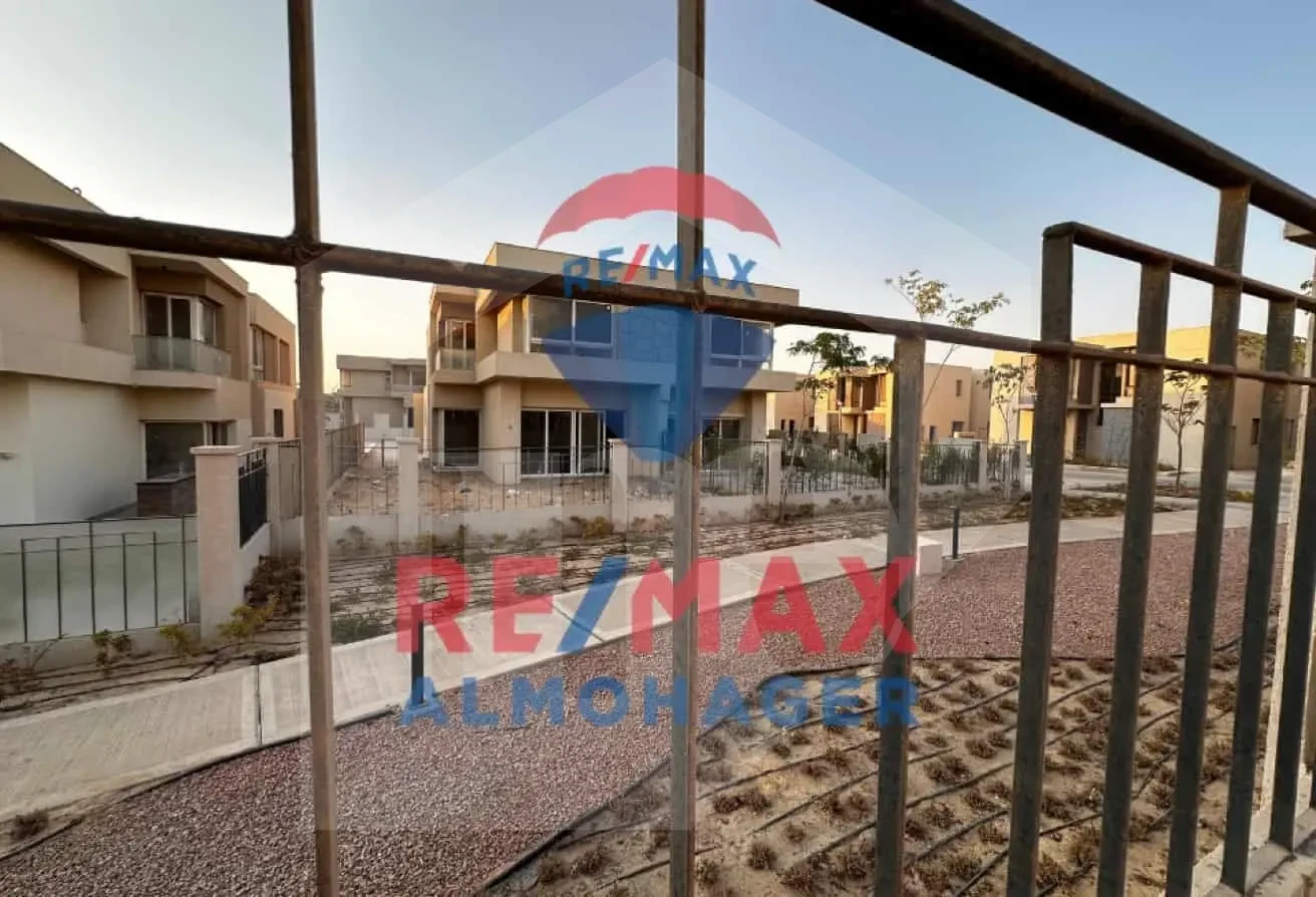 For Sale: Luxury Villa in Badya, Palm Hills – Immediate Delivery