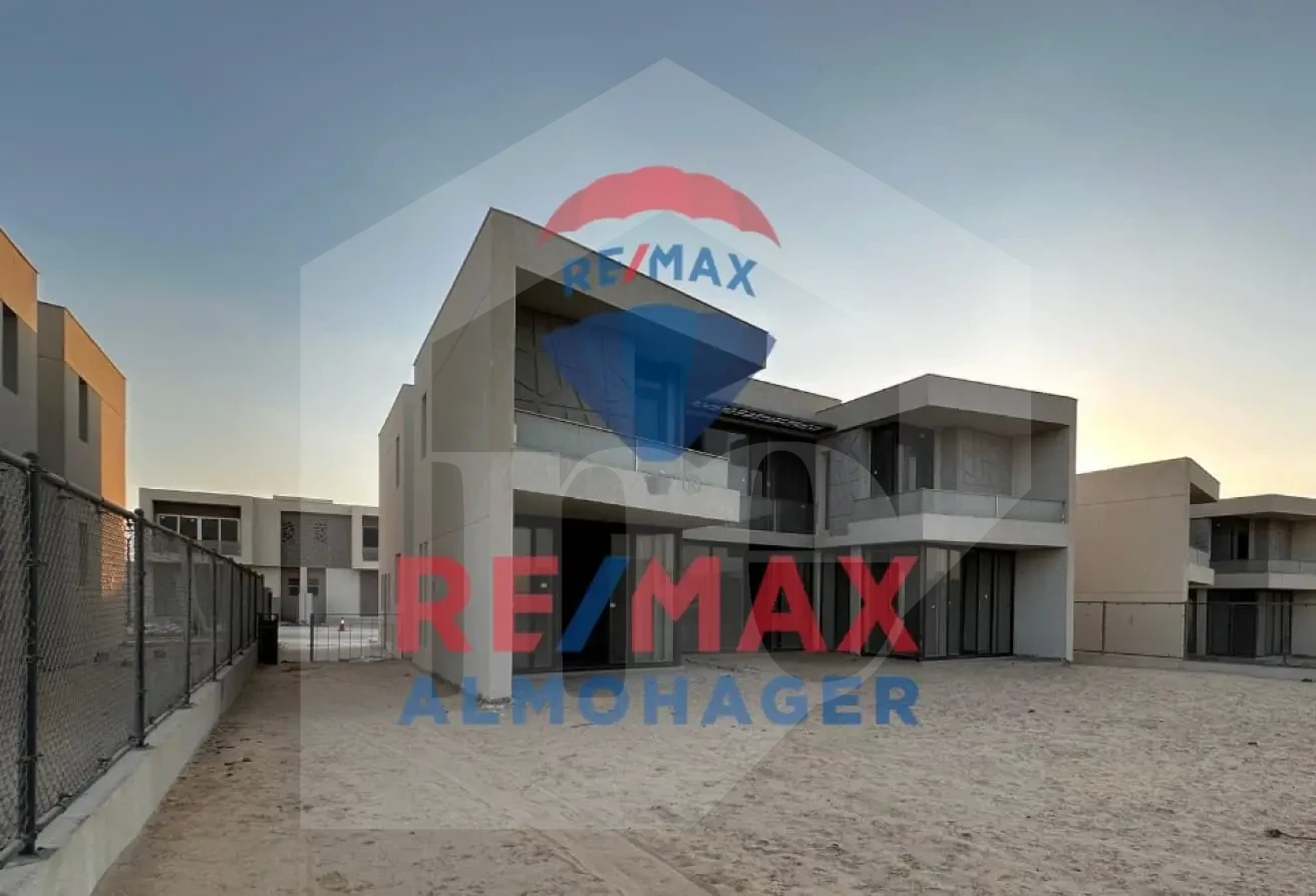 Fully Finished Villa with Penthouse for Sale – Badya, Palm Hills