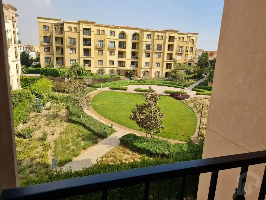 187 sqm apartment for rent