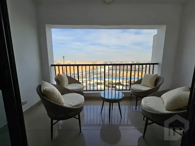شقة مميزة مفروشة للبيع في بورتو نيو كايرو