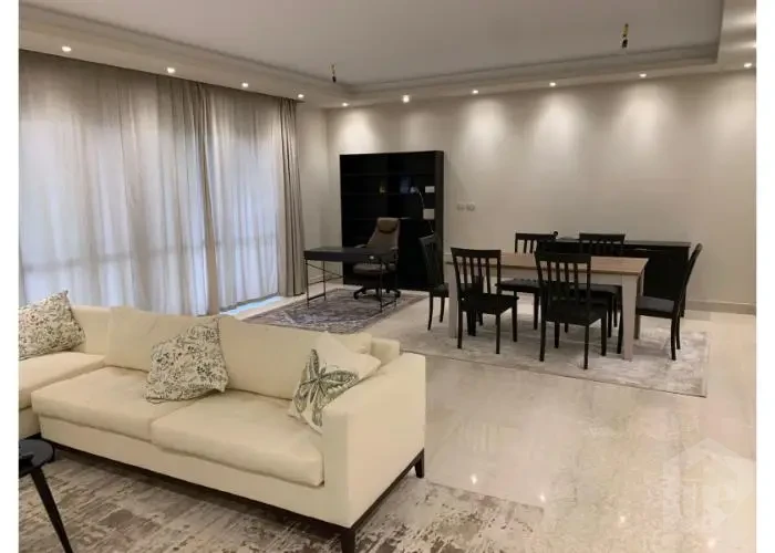 Furnished apartment for rent in Patio 7 living and dining area