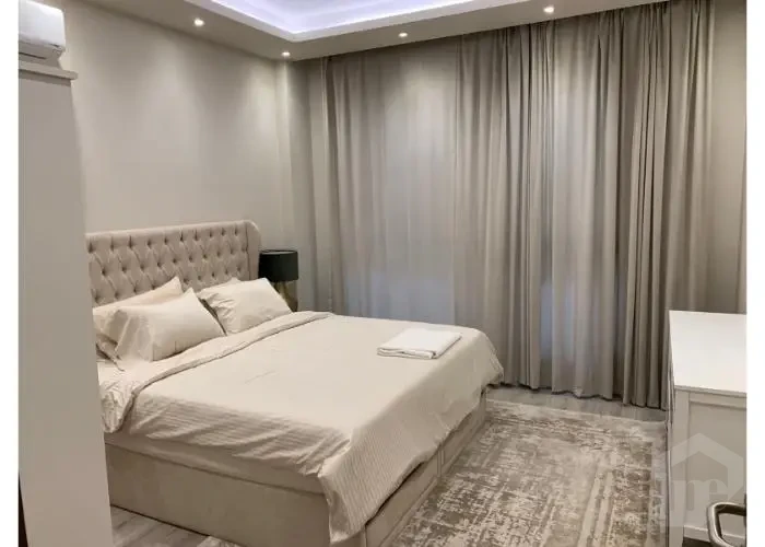Furnished apartment for rent in Patio 7 master bedroom
