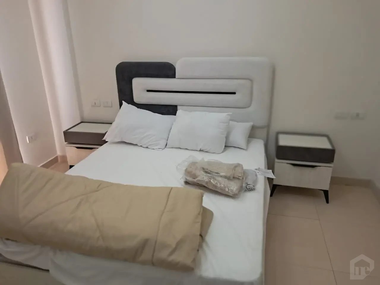 Furnished Apartment with Pool View – Midtown Compound