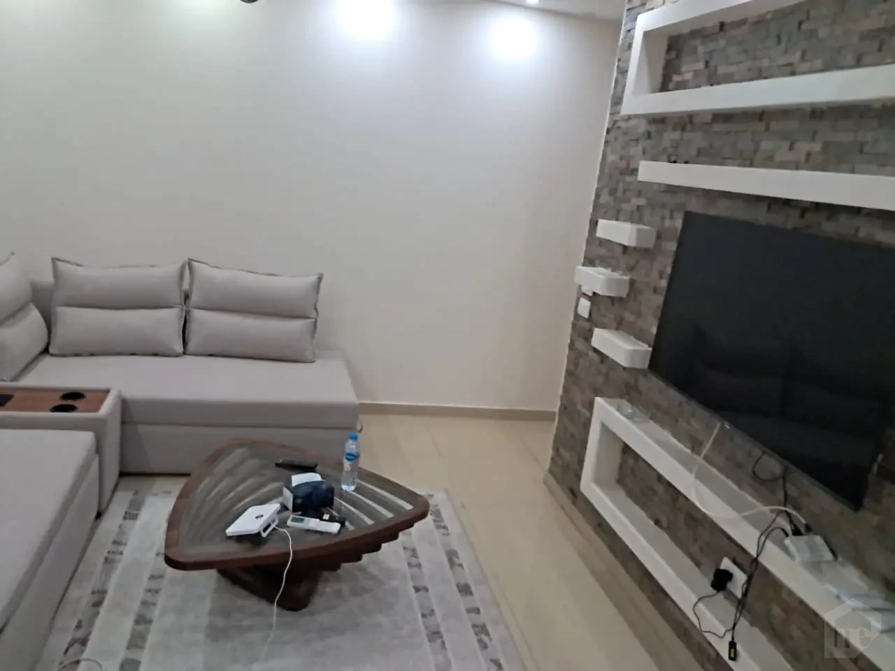 Furnished Apartment for Rent in Midtown – Pool View