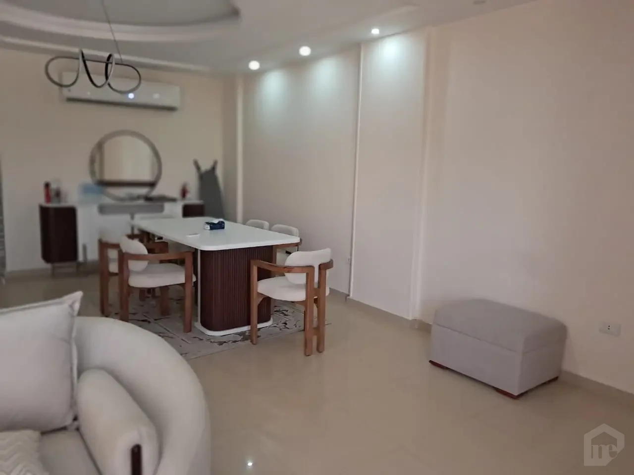 Furnished Apartment with Pool View – Midtown Compound