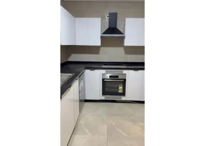 Furnished For Rent In 90 Avenue