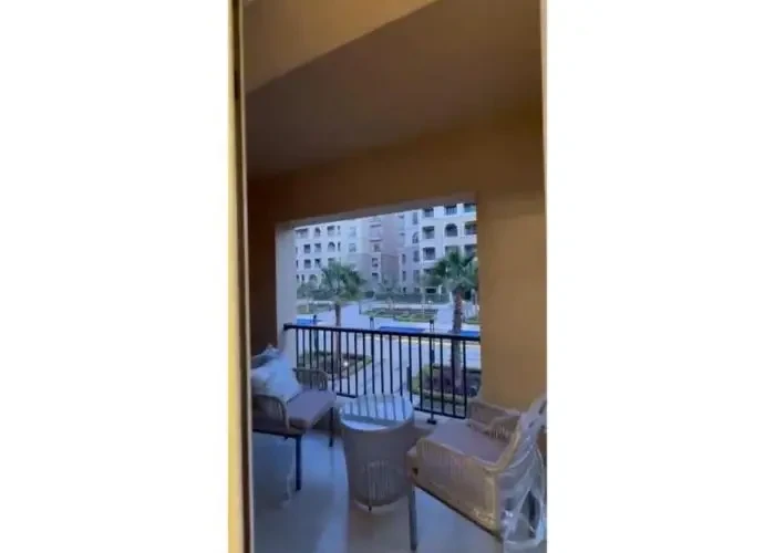 For Rent In 90 Avenue
