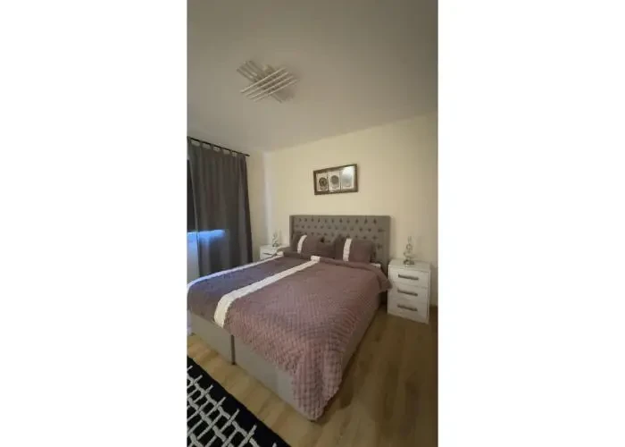شقه 3 غرف للأيجار في كايرو فيستيفال