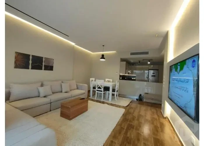 Furnished apartment for rent in Lake View New Cairo living room