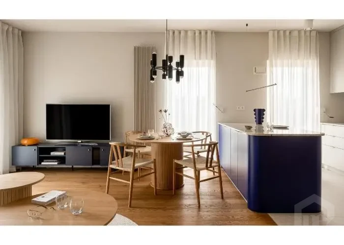 Furnished apartment for rent in Lake View dining and kitchen
