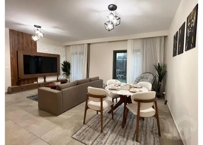 For Rent Apartment