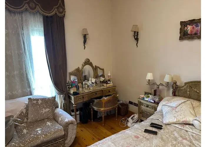 شقة مفروشه للإيجار في غرب الجولف القاهره الجديده تسريحة كلاسيك