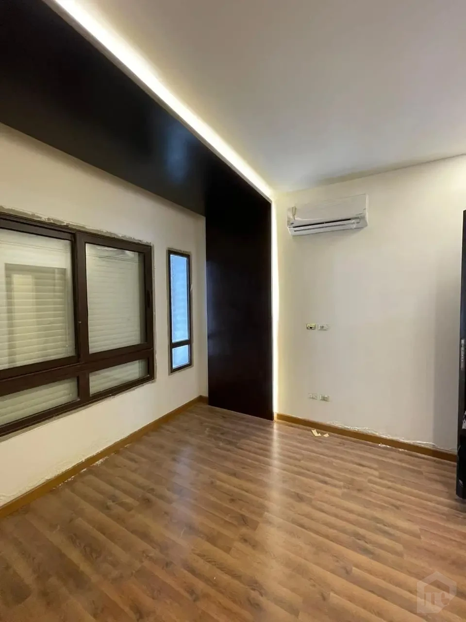 شقة للايجار بجاردن جاهزه للسكن