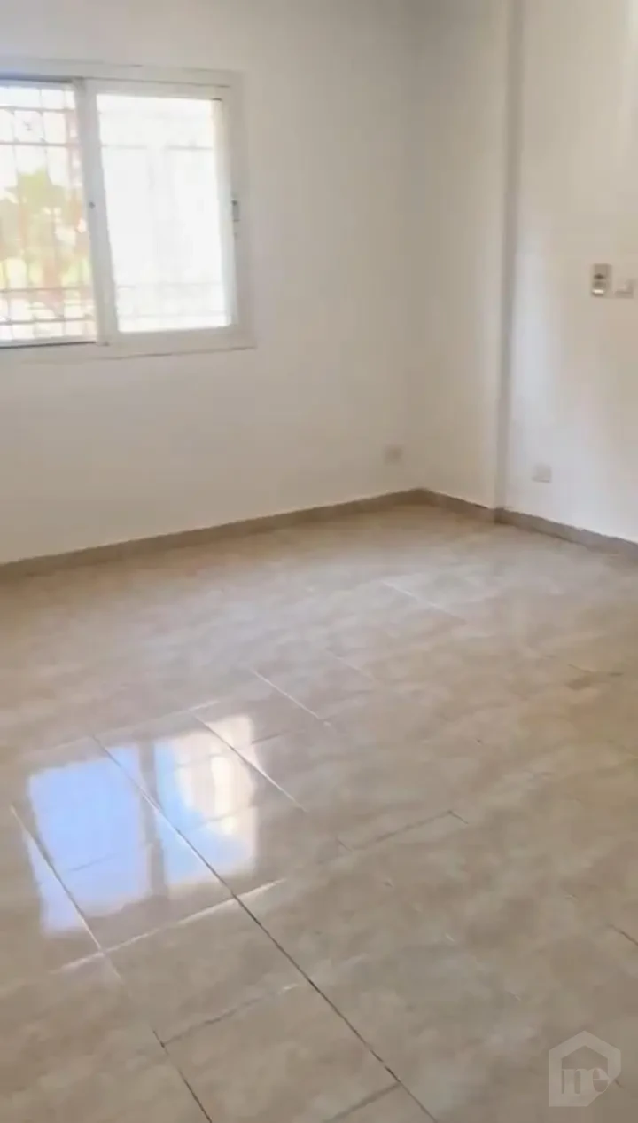 Apartment for sale in Madinaty spacious room with good finishing ready for living