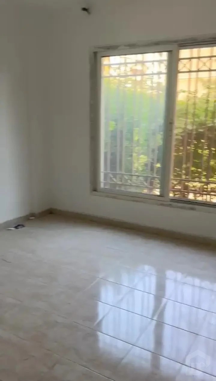 Apartment for sale in Madinaty room with window and natural lighting
